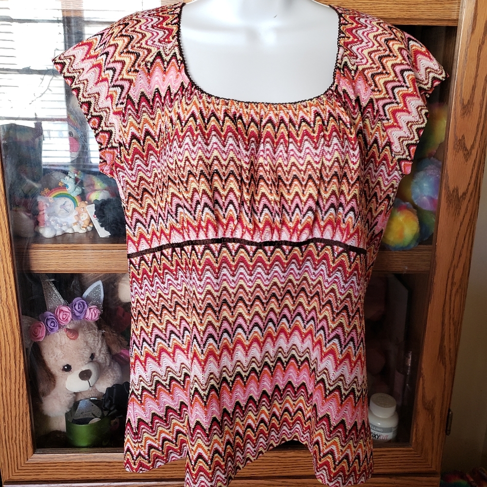 Colorful knit top